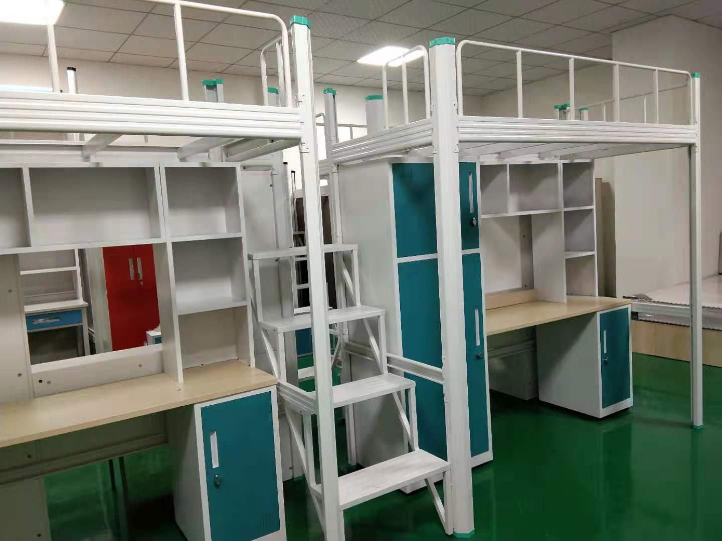 上下鋪鐵床容易滑動怎么辦？